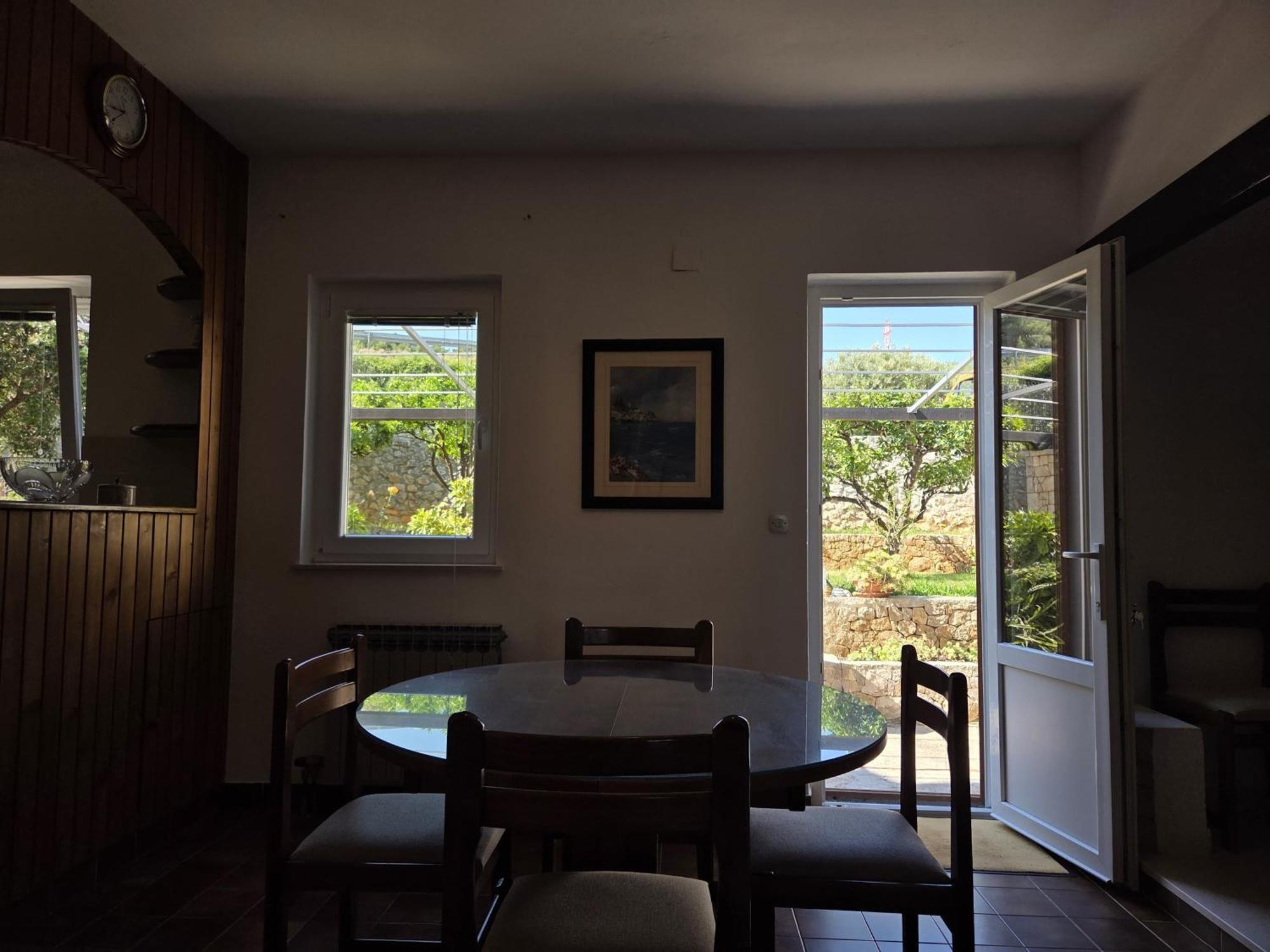 Apartments Jelena Supetar - Four Apartments - A Small House With A Private Yard - Two-Room Apartment With A Sea View - Studio Apartment - Two-Room Apartment With Garden View- Free Parking Экстерьер фото